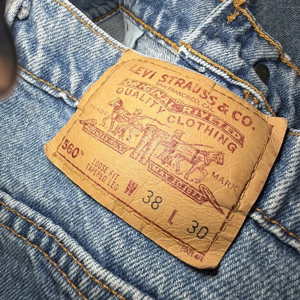 Vtg 90s Levi's 560‎ Loose Fit Tapered Leg Jeans Men 38x30 Blue Made in USA